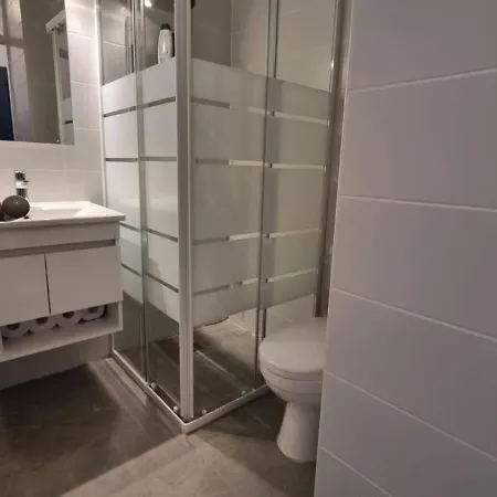 דירה Anemone 107 פאפוס